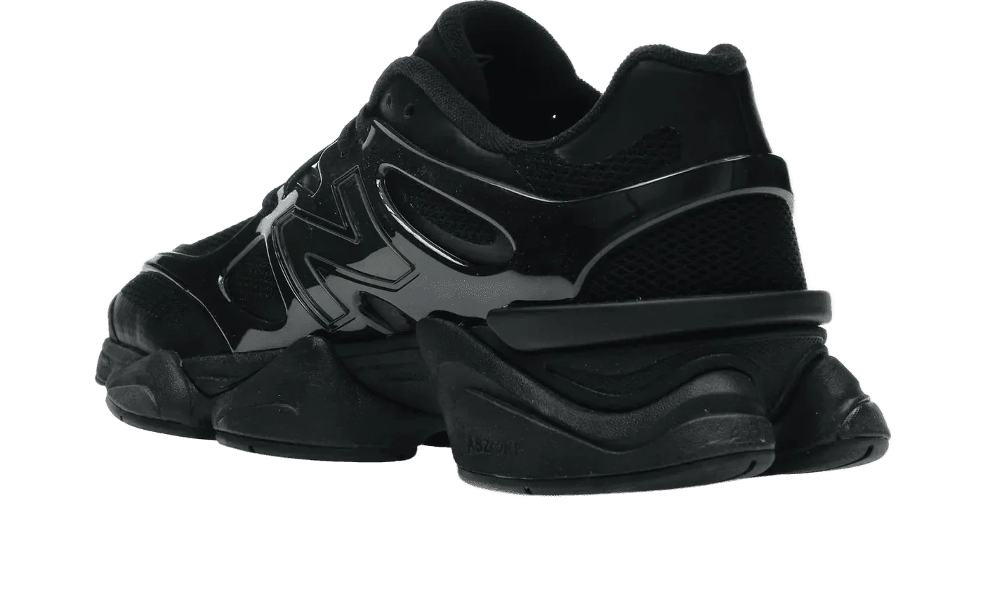 NB 9060 Sea Stone Black